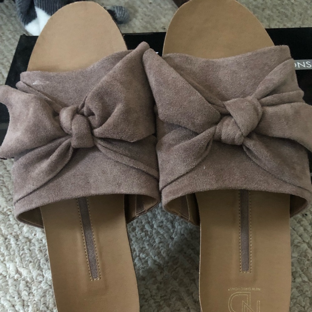 New Directions suede flats
